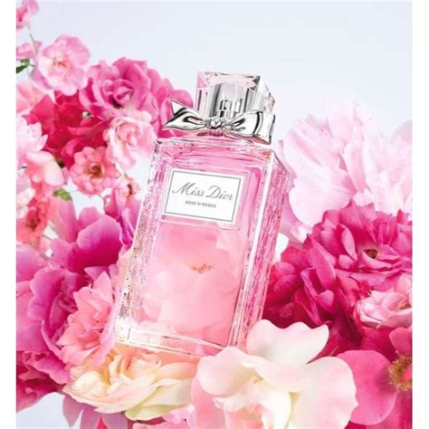 dior ローズ&ローズ ヘアミスト|dior rose blooming flowers.